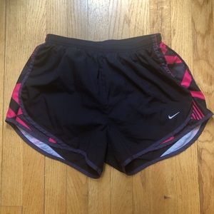 Nike medium dry fit running short